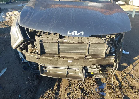 2023 Kia Sportage Hybrid Ex z USA, uszkodzony, nr VIN KNDPVCAG0P7066210